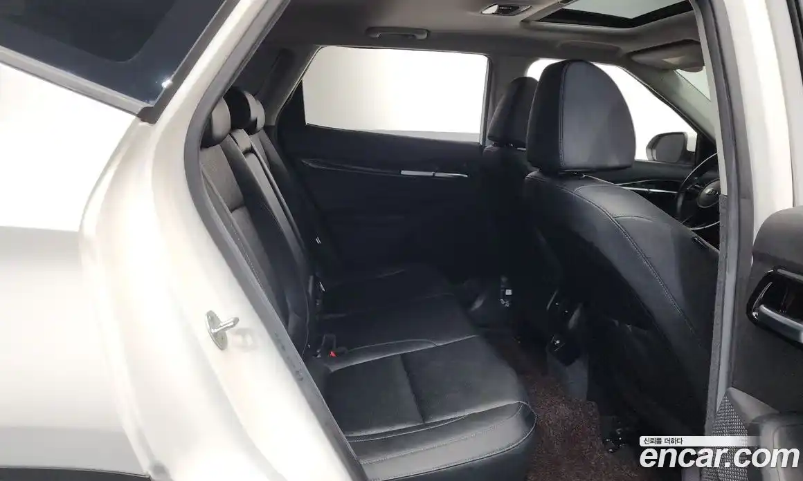 Kia Seltos 2020 1.6 Автомат в Москве № 534007, фото 12