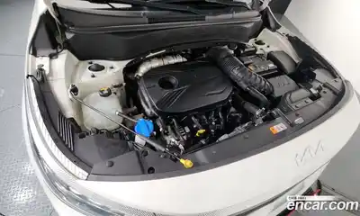 Kia Seltos 2020 1.6 Автомат в Москве № 534007, миниатюра 6