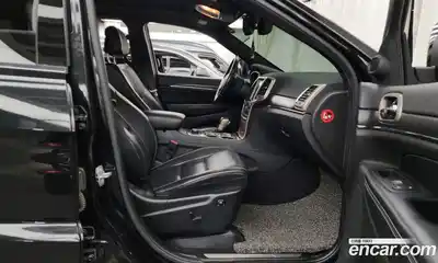 Jeep Cherokee 2016 3.0 Автомат в Москве № 534863, миниатюра 11