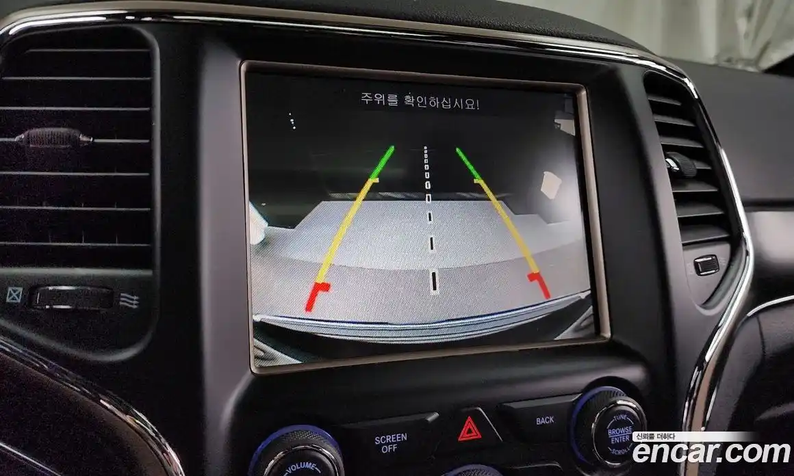 Jeep Cherokee 2016 3.0 Автомат в Москве № 534863, фото 15