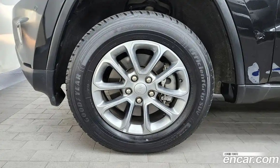 Jeep Cherokee 2016 3.0 Автомат в Москве № 534863, фото 5