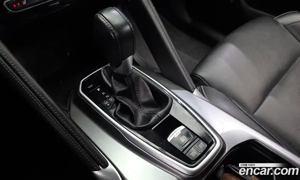 Renault QM6 2021 2.0 Автомат в Москве № 535883, фото 9