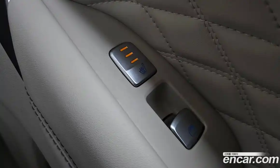 Genesis G70 2019 2.2 Автомат в Москве № 537603, фото 19