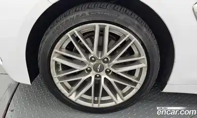 Genesis G70 2019 2.2 Автомат в Москве № 537603, миниатюра 5