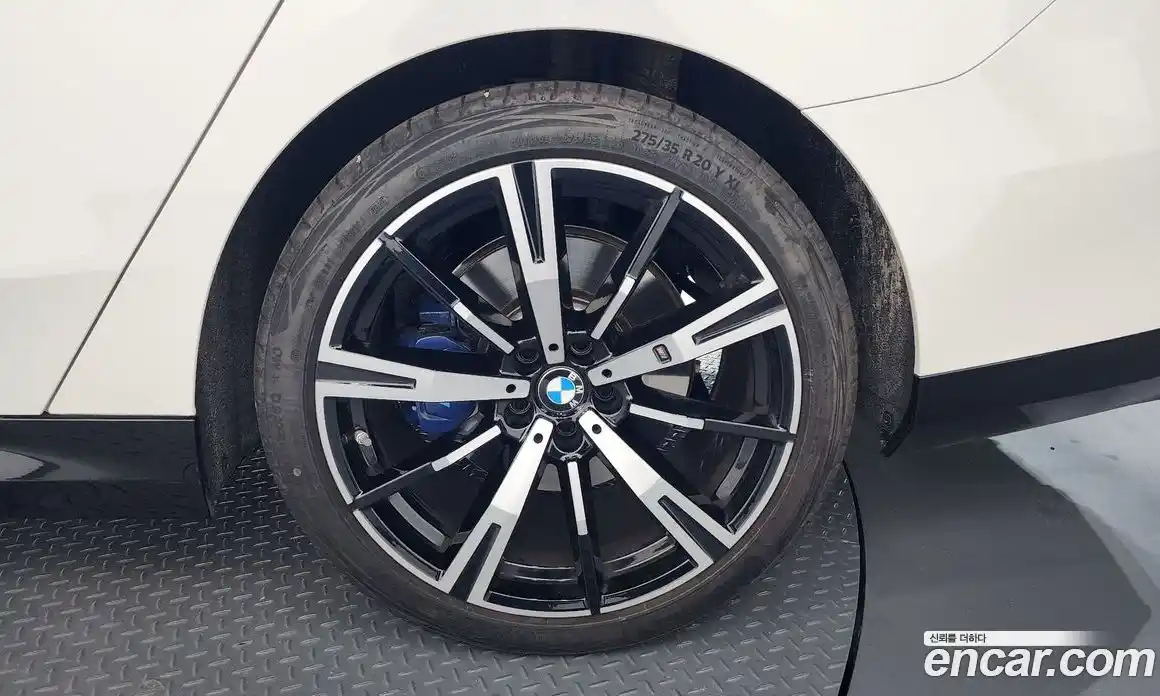 BMW 5-Series 2025 2.0 Автомат в Москве № 537715, фото 5