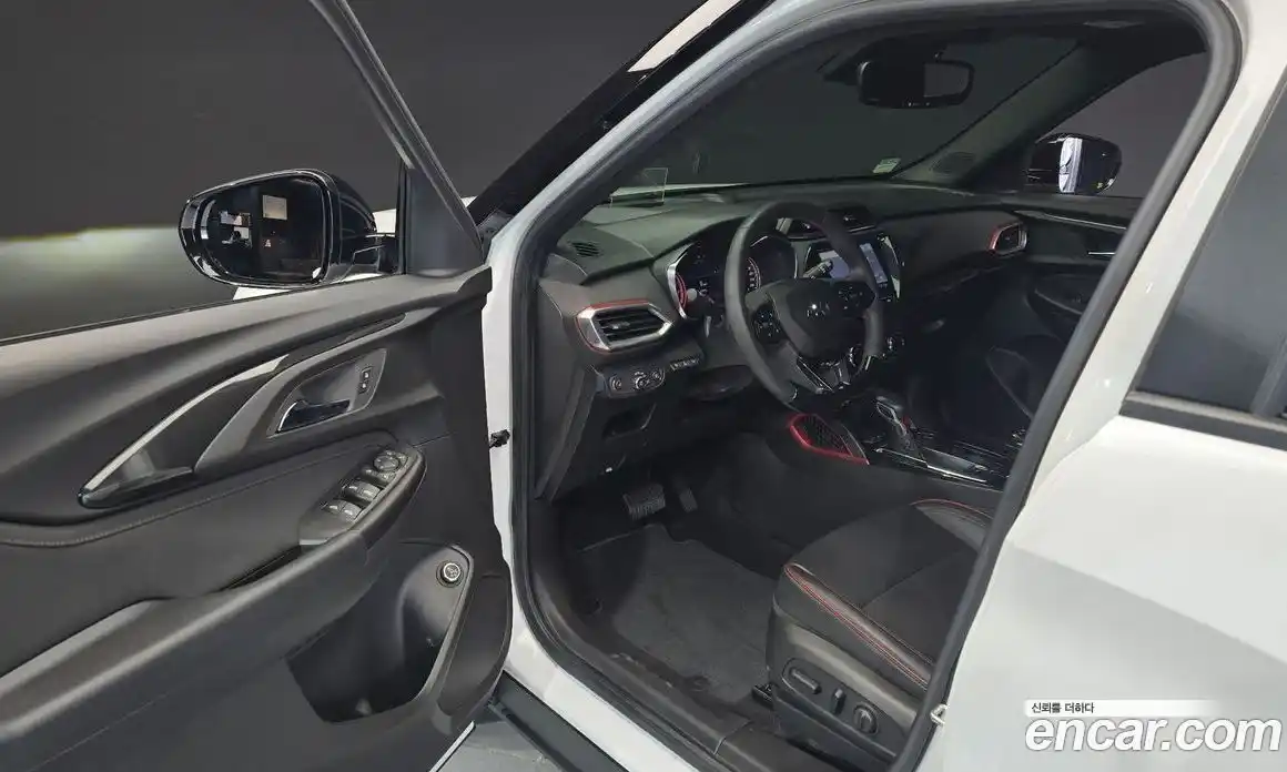 Chevrolet TrailBlazer 2022 1.3 Автомат в Москве № 539897, фото 11