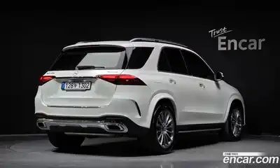 Mercedes-Benz GLE-Class 2025 3.0 Автомат в Москве № 541249, миниатюра 3