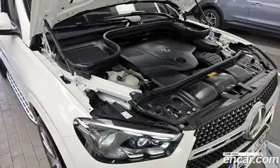 Mercedes-Benz GLE-Class 2025 3.0 Автомат в Москве № 541249, миниатюра 6