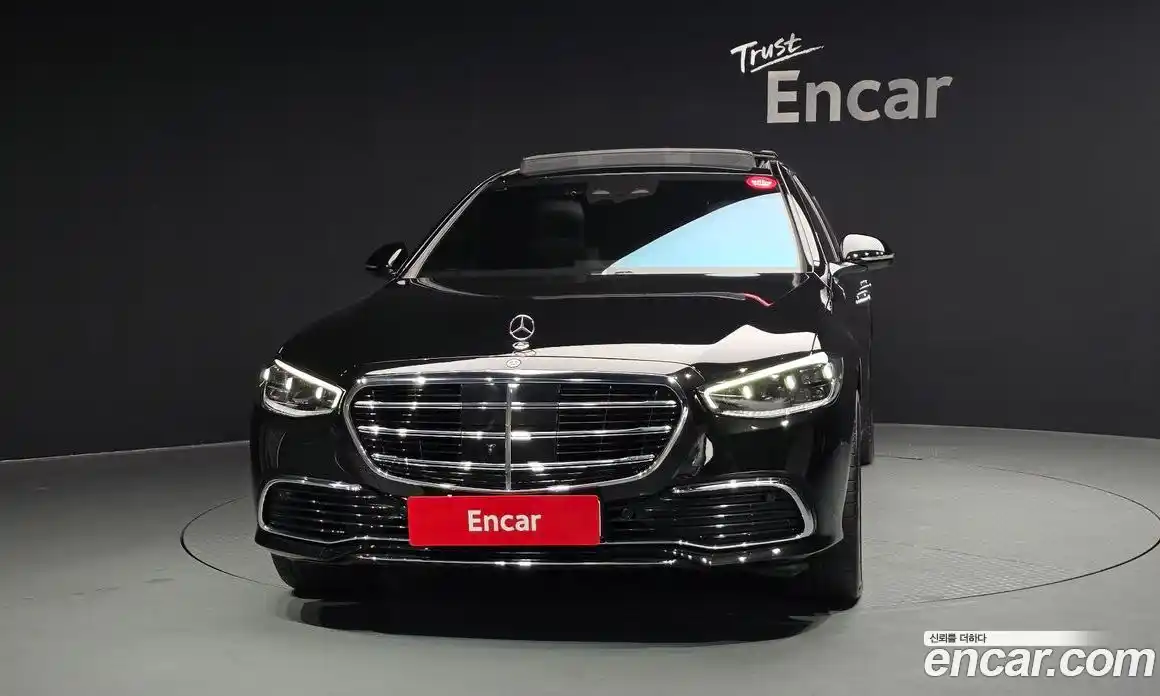 Mercedes-Benz S-Class 2023 4.0 Автомат в Москве № 541473, фото 3