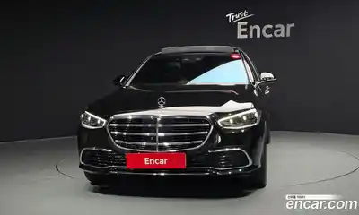 Mercedes-Benz S-Class 2023 4.0 Автомат в Москве № 541473, миниатюра 3