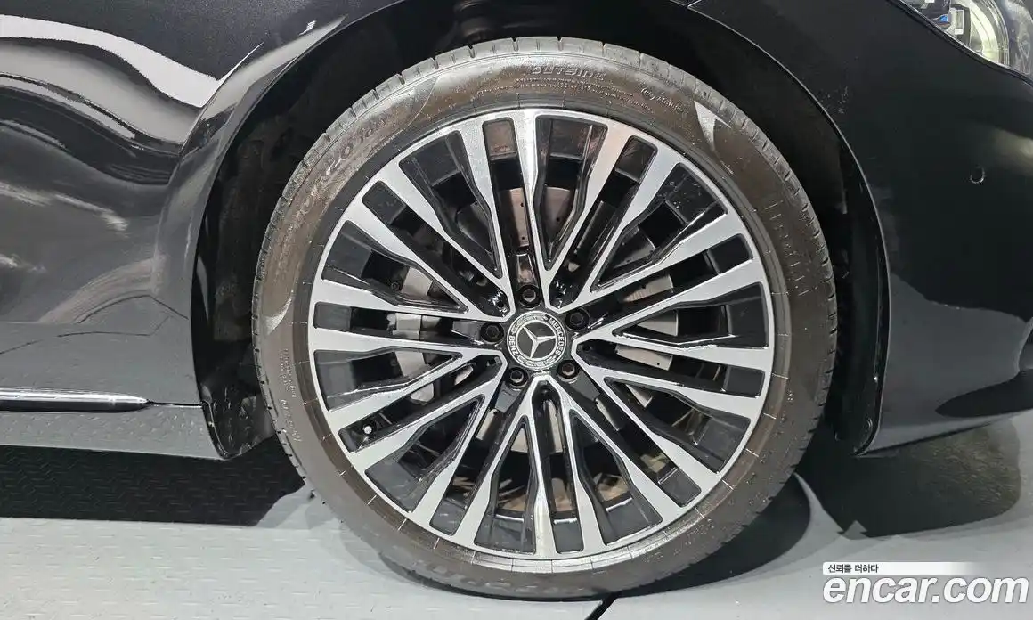 Mercedes-Benz S-Class 2023 4.0 Автомат в Москве № 541473, фото 5