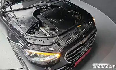 Mercedes-Benz S-Class 2023 4.0 Автомат в Москве № 541473, миниатюра 6