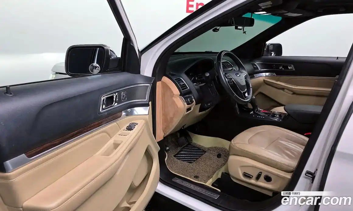 Ford Explorer 2016 2.3 Автомат в Москве № 541475, фото 11