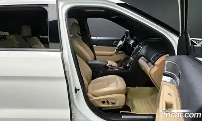 Ford Explorer 2016 2.3 Автомат в Москве № 541475, миниатюра 10