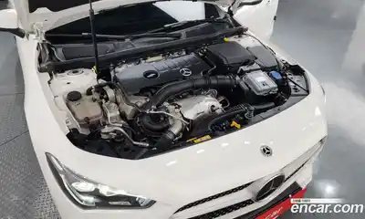 Mercedes-Benz CLA-Class 2023 2.0 Автомат в Москве № 541554, миниатюра 5