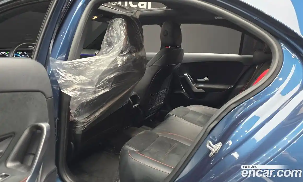 Mercedes-Benz A-Class 2021 2.0 Автомат в Москве № 541804, фото 12