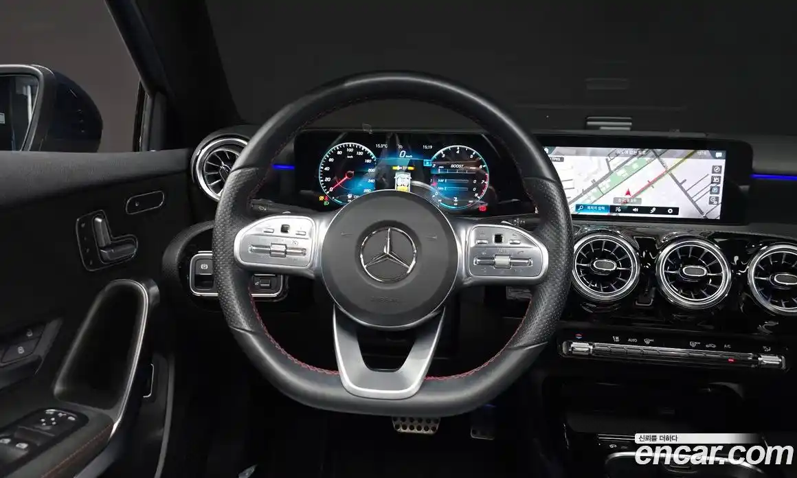 Mercedes-Benz A-Class 2021 2.0 Автомат в Москве № 541804, фото 13