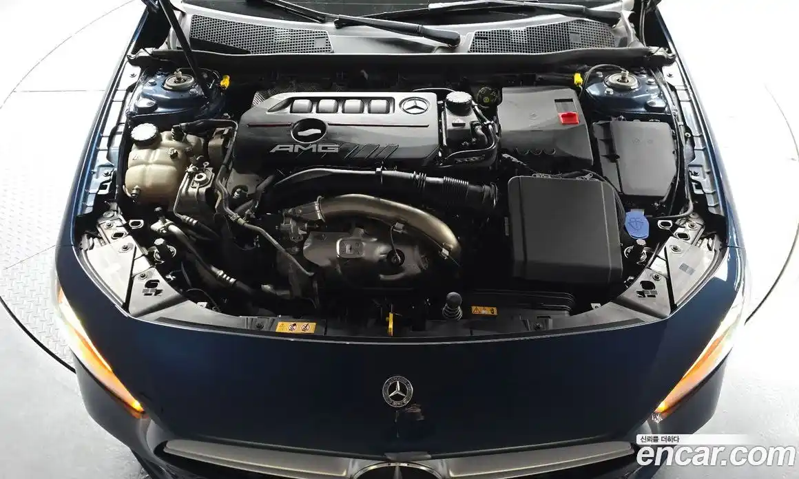 Mercedes-Benz A-Class 2021 2.0 Автомат в Москве № 541804, фото 6