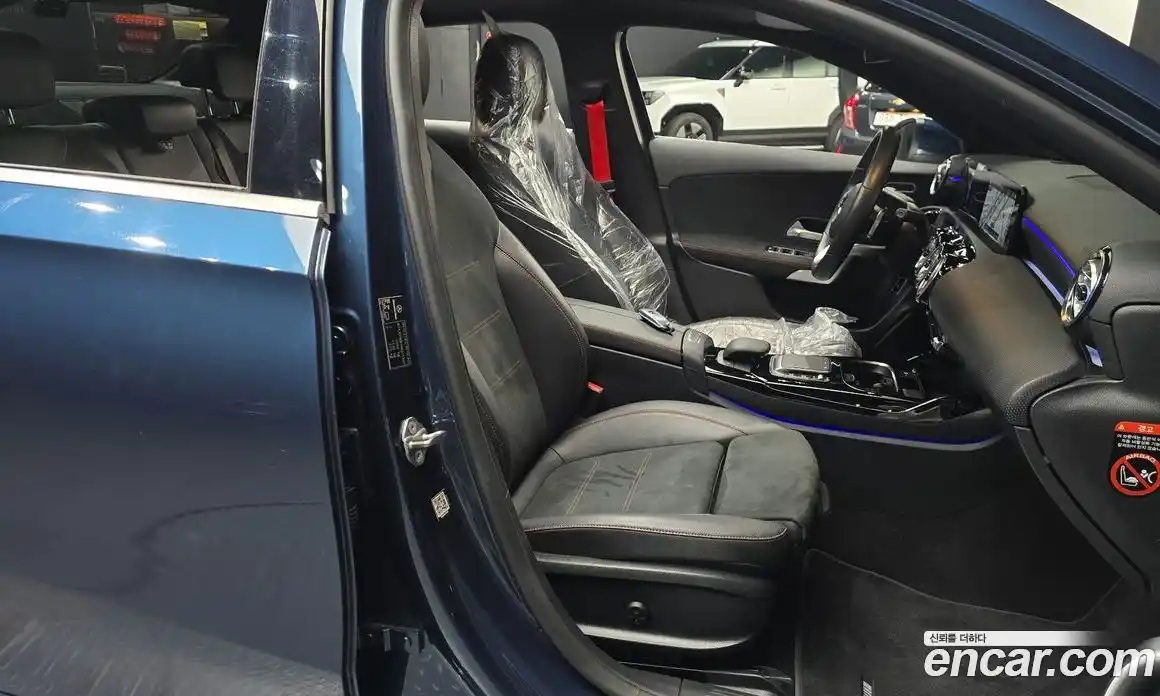 Mercedes-Benz A-Class 2021 2.0 Автомат в Москве № 541804, фото 10