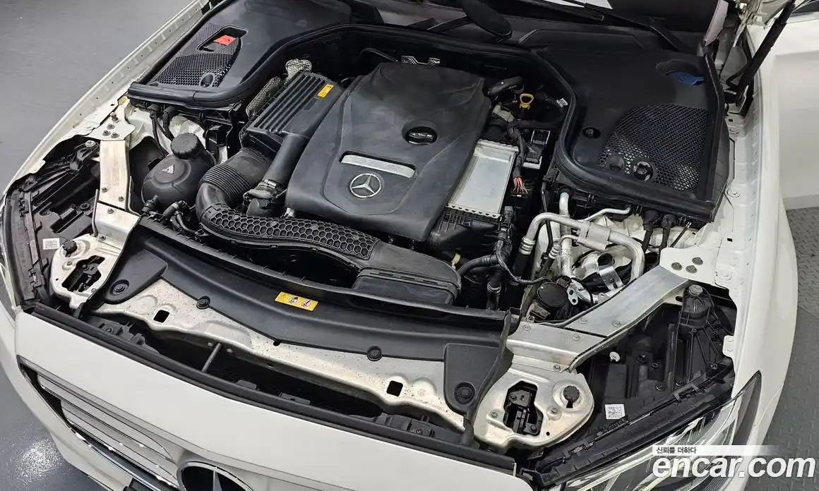 Mercedes-Benz E-Class 2019 2.0 Автомат в Москве № 541994, фото 6