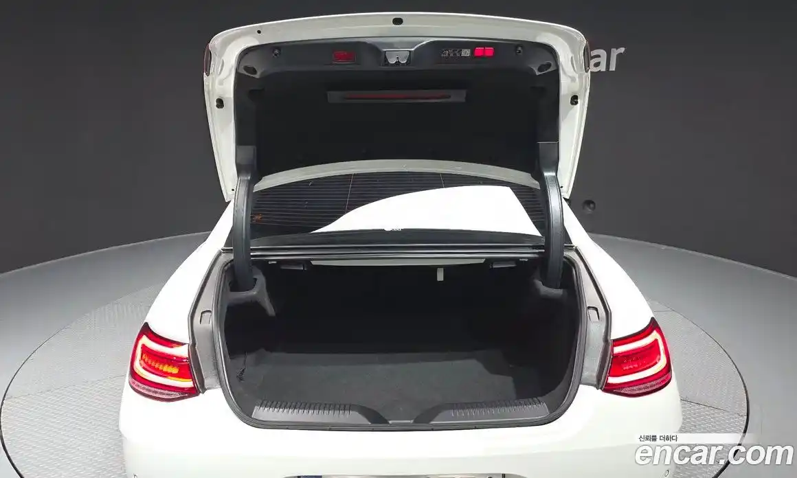 Mercedes-Benz CLS-Class 2023 3.0 Автомат в Москве № 542435, фото 19