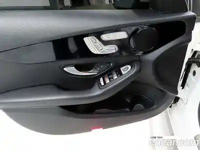 Mercedes-Benz C-Class 2019 2.0 Автомат в Москве № 542719, миниатюра 12