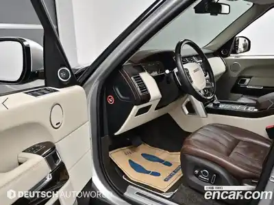 Land Rover Range-Rover 2016 4.4 Автомат в Москве № 543471, миниатюра 11
