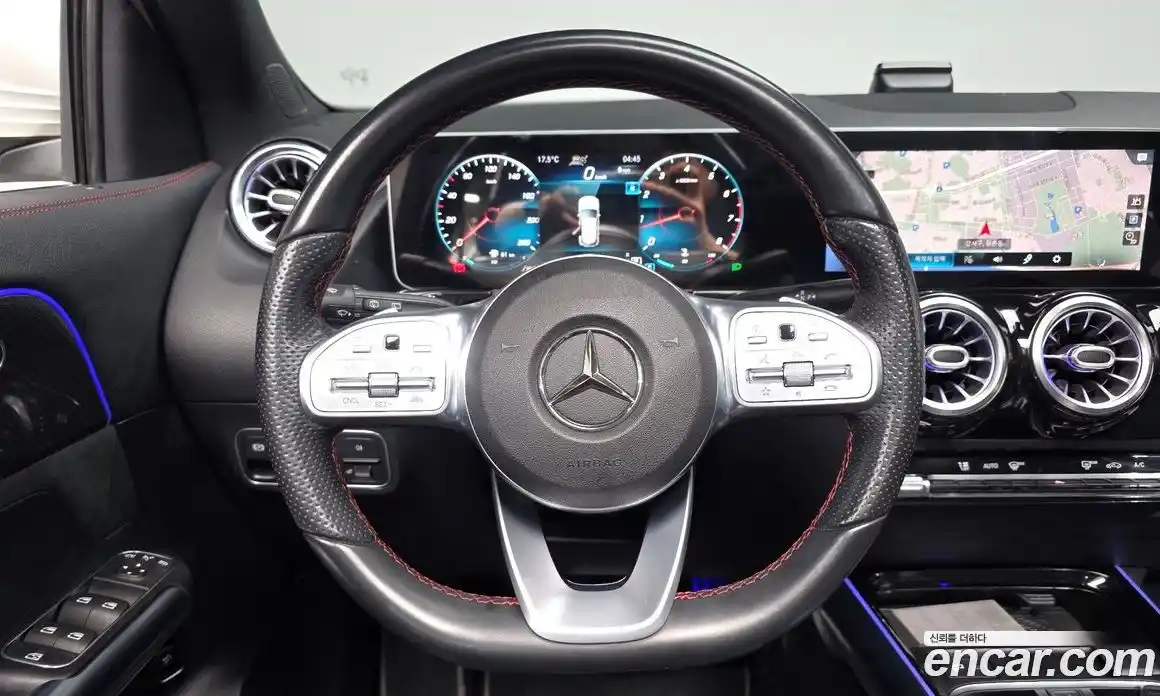 Mercedes-Benz GLA-Class 2020 2.0 Автомат в Москве № 543518, фото 13