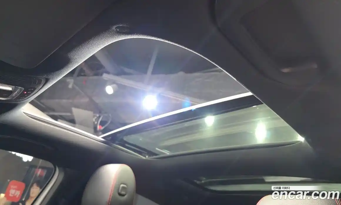 Mercedes-Benz GLA-Class 2020 2.0 Автомат в Москве № 543518, фото 18