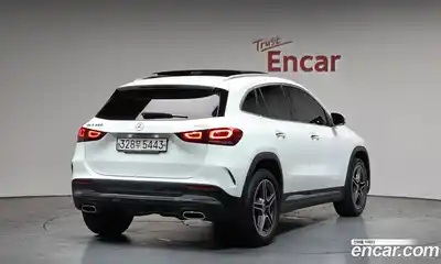 Mercedes-Benz GLA-Class 2020 2.0 Автомат в Москве № 543518, миниатюра 2