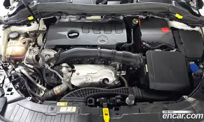 Mercedes-Benz GLA-Class 2020 2.0 Автомат в Москве № 543518, миниатюра 6