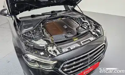 Mercedes-Benz E-Class 2024 3.0 Автомат в Москве № 543542, миниатюра 6