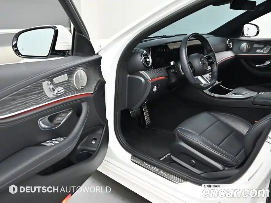 Mercedes-Benz E-Class 2022 2.0 Автомат в Москве № 543583, фото 11