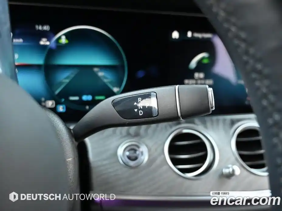 Mercedes-Benz E-Class 2022 2.0 Автомат в Москве № 543583, фото 9