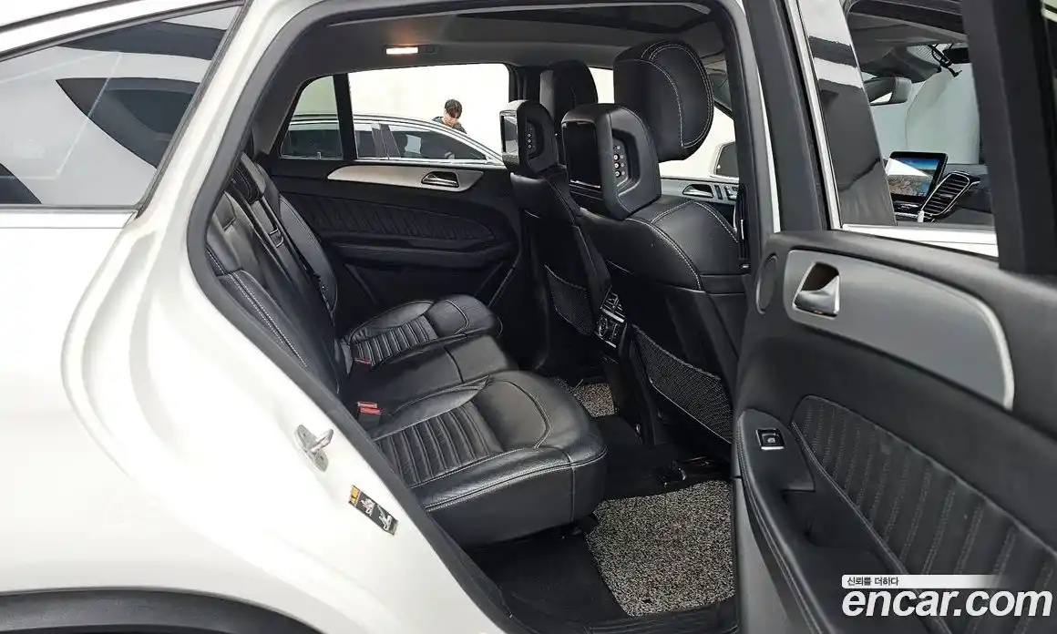 Mercedes-Benz GLE-Class 2017 3.0 Автомат в Москве № 543748, фото 12