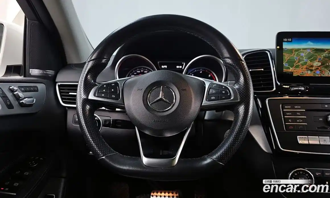 Mercedes-Benz GLE-Class 2017 3.0 Автомат в Москве № 543748, фото 13