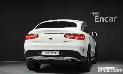 Mercedes-Benz GLE-Class 2017 3.0 Автомат в Москве № 543748, миниатюра 4