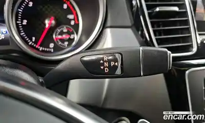 Mercedes-Benz GLE-Class 2017 3.0 Автомат в Москве № 543748, миниатюра 9