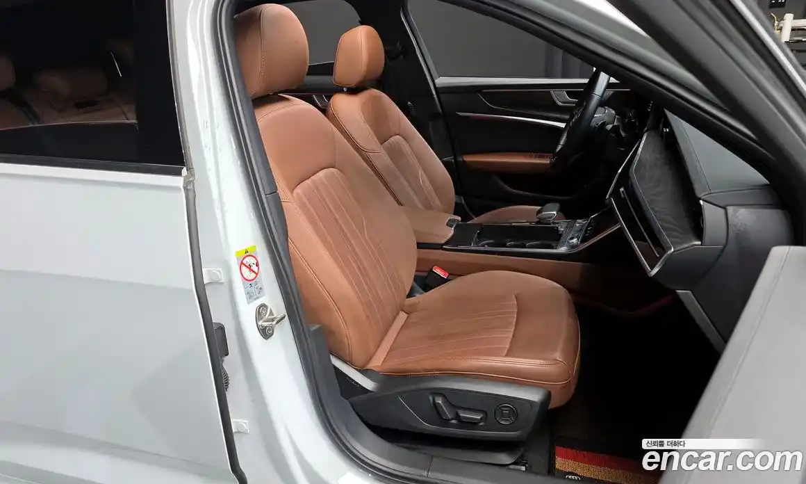 Audi A6 2020 2.0 Автомат в Москве № 544252, фото 12