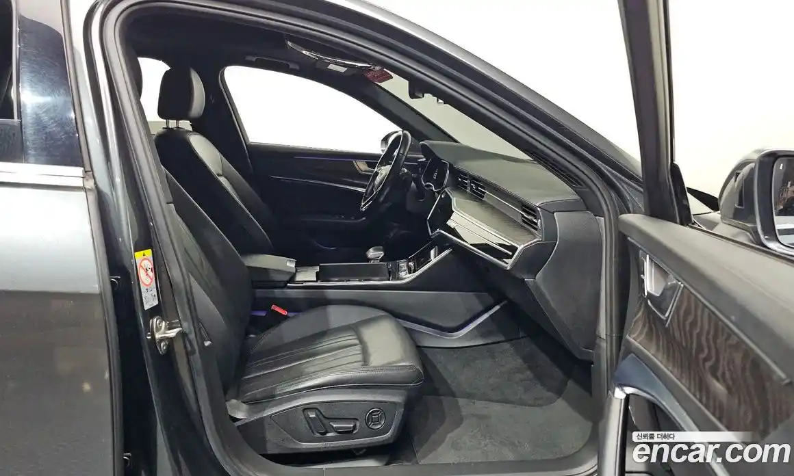 Audi A6 2020 2.0 Автомат в Москве № 544275, фото 10