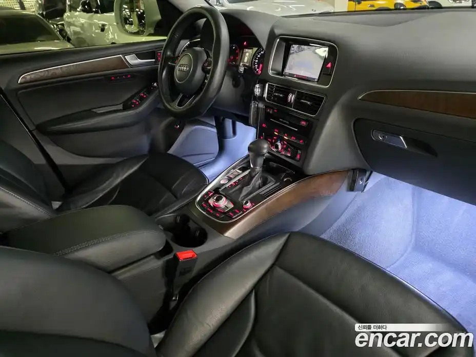 Audi Q5 2016 2.0 Автомат в Москве № 544487, фото 20