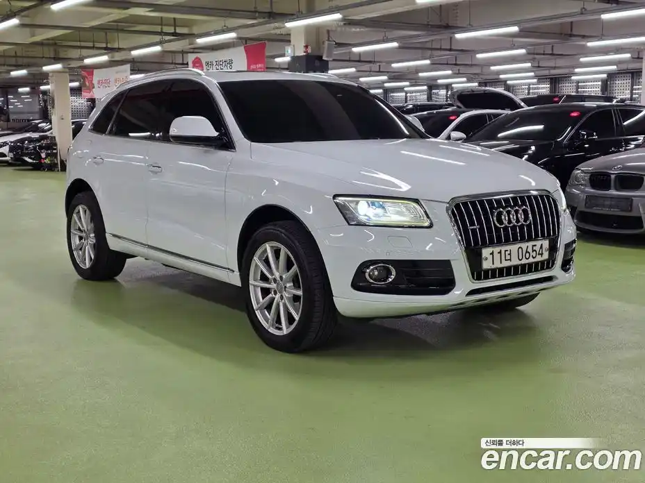 Audi Q5 2016 2.0 Автомат в Москве № 544487, фото 4