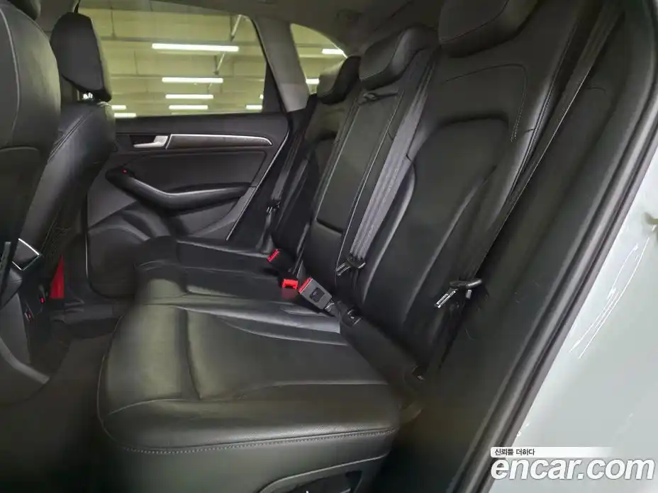 Audi Q5 2016 2.0 Автомат в Москве № 544487, фото 10