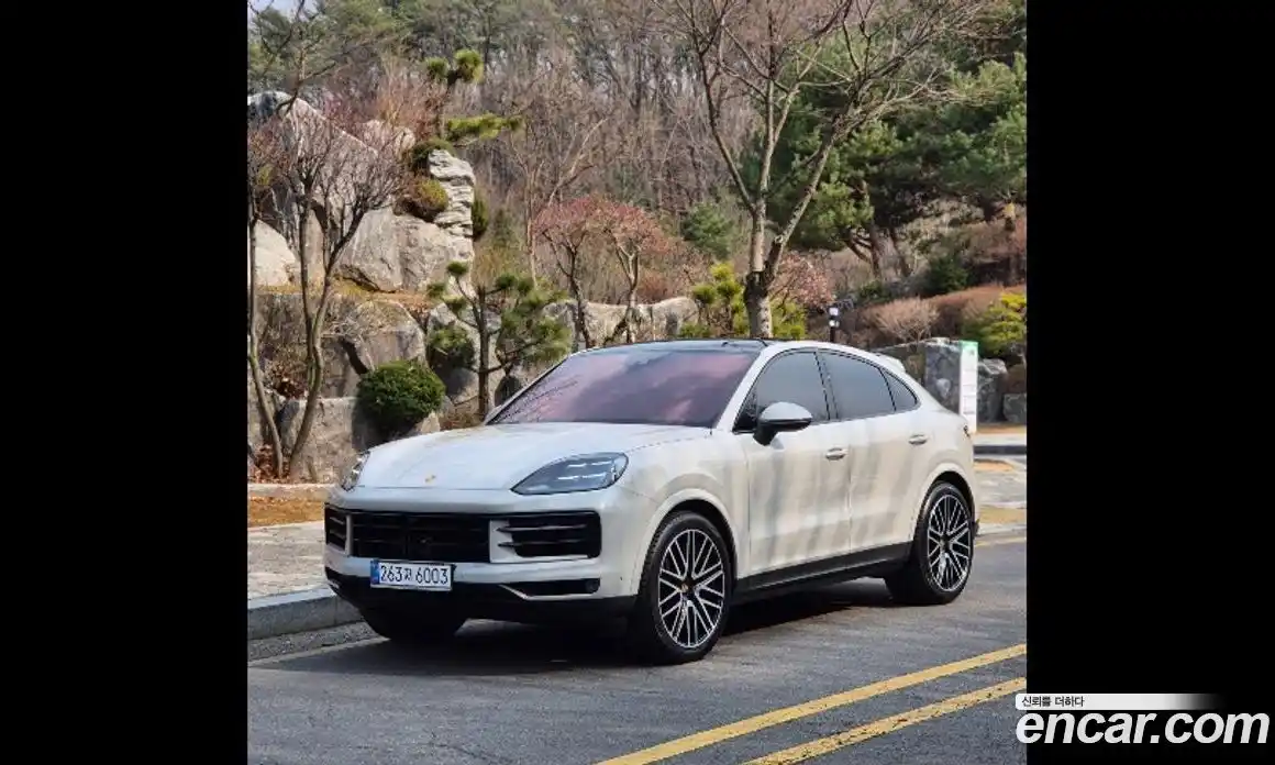 Porsche Cayenne 2024 3.0 Автомат в Москве № 545358, фото 1