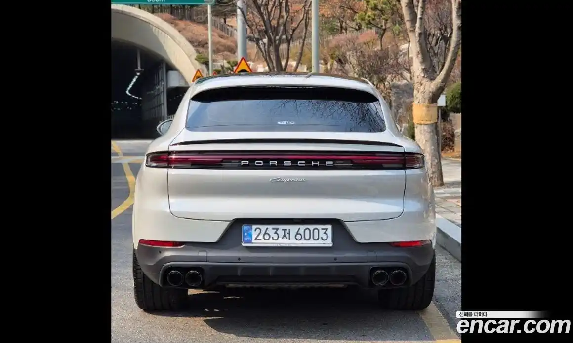 Porsche Cayenne 2024 3.0 Автомат в Москве № 545358, фото 4