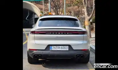 Porsche Cayenne 2024 3.0 Автомат в Москве № 545358, миниатюра 4