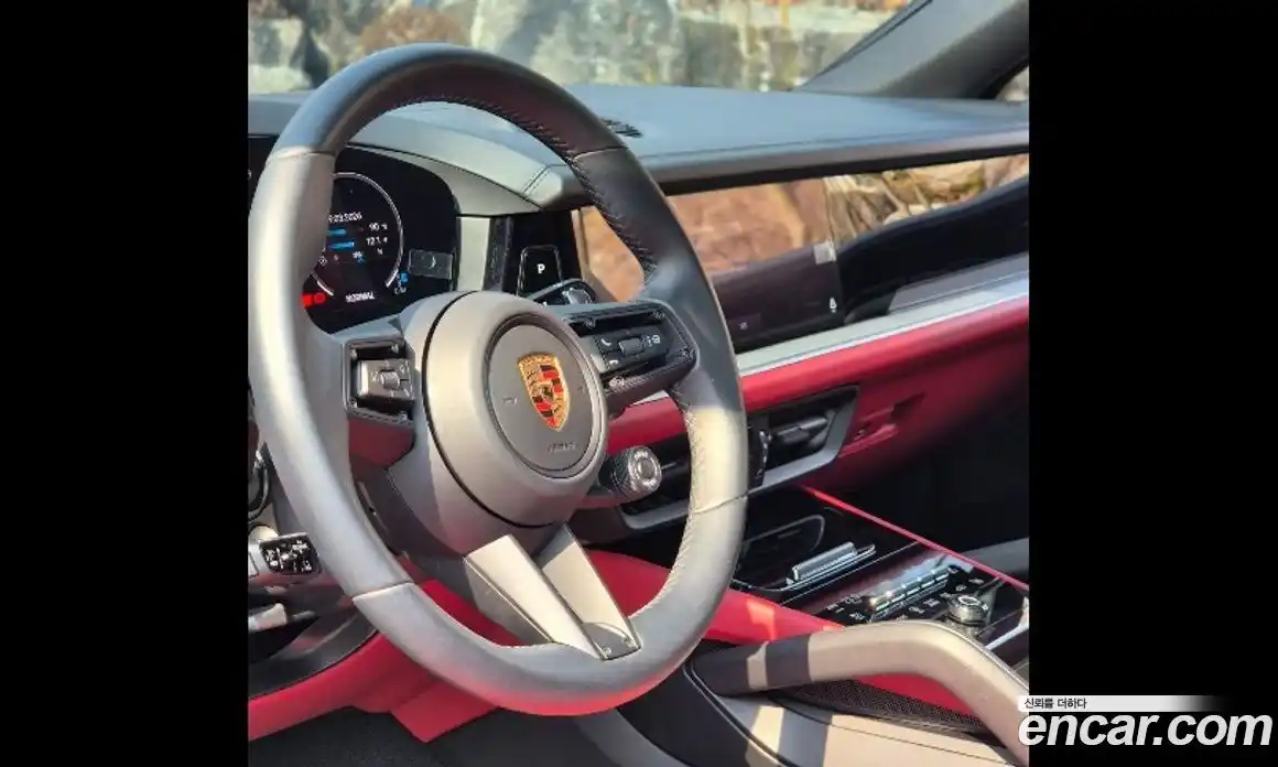 Porsche Cayenne 2024 3.0 Автомат в Москве № 545358, фото 8