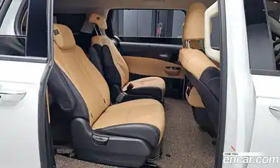 Kia Canival 2023 3.5 Автомат в Москве № 54558, миниатюра 11