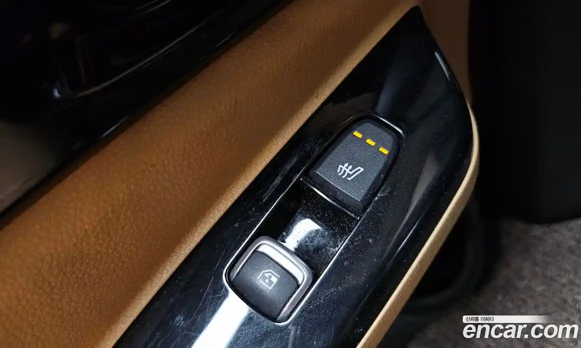 Kia Canival 2023 3.5 Автомат в Москве № 54558, фото 20