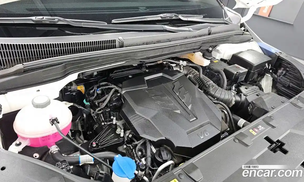 Kia Canival 2023 3.5 Автомат в Москве № 54558, фото 9